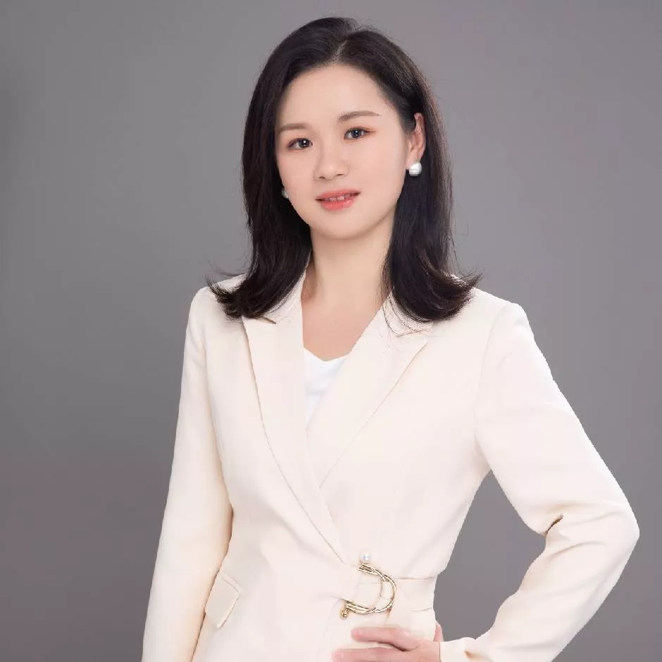 罗小姐/ 7年经验 / 擅长美加欧亚等项目